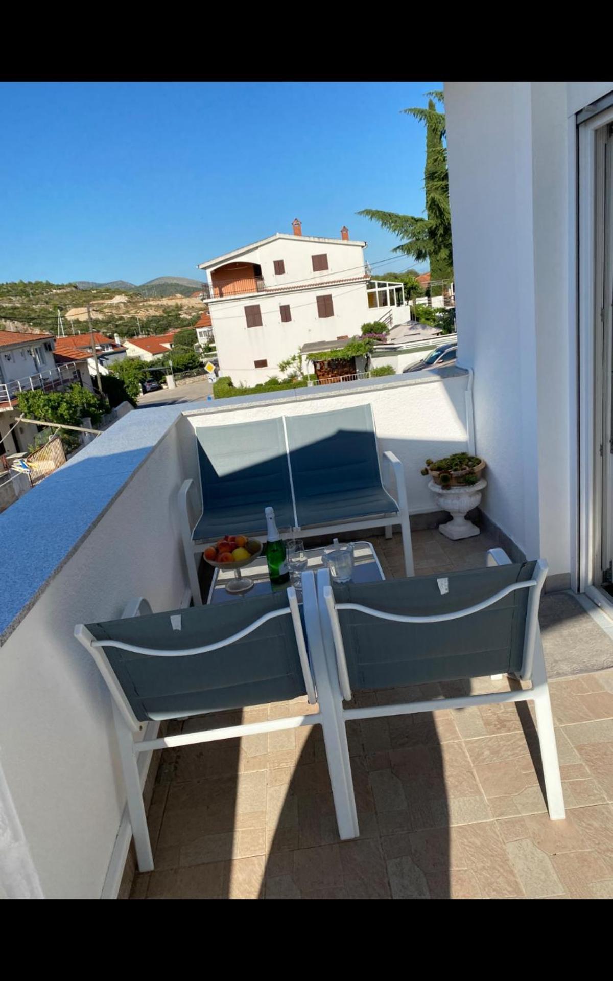 Apartment Remi, Penthouse With Balcony, Free Parking Marina Esterno foto